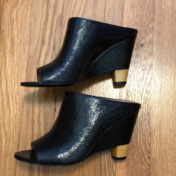 Signature by Vince Camuto Peep-Toe Leather Mules - Picture 4 of 9